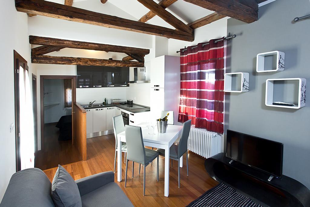 Good Wine Apartments Venecia Habitación foto