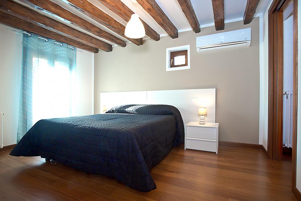 Good Wine Apartments Venecia Habitación foto