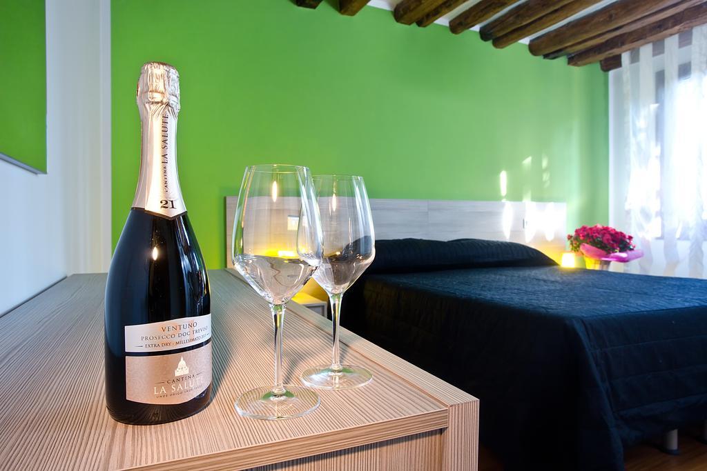 Good Wine Apartments Venecia Habitación foto